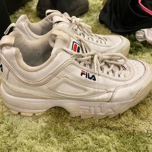 Used Fila sneakers!